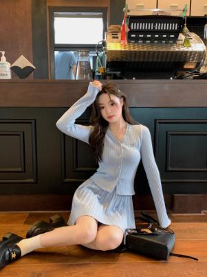 008cuS2igy1hcw5xzkdkhj30u011ik45.jpg